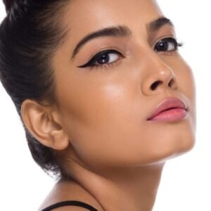 Sugar Cosmetics Gloss Boss 24Hr Glossy Eyeliner Gel